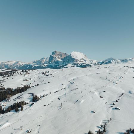 Mirabell Alpine Garden Resort & Spa Alpe di Alpe di Siusi Extérieur photo