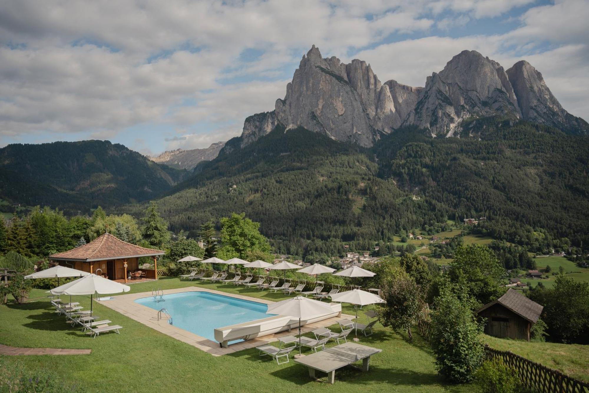 Mirabell Alpine Garden Resort & Spa Alpe di Alpe di Siusi Extérieur photo